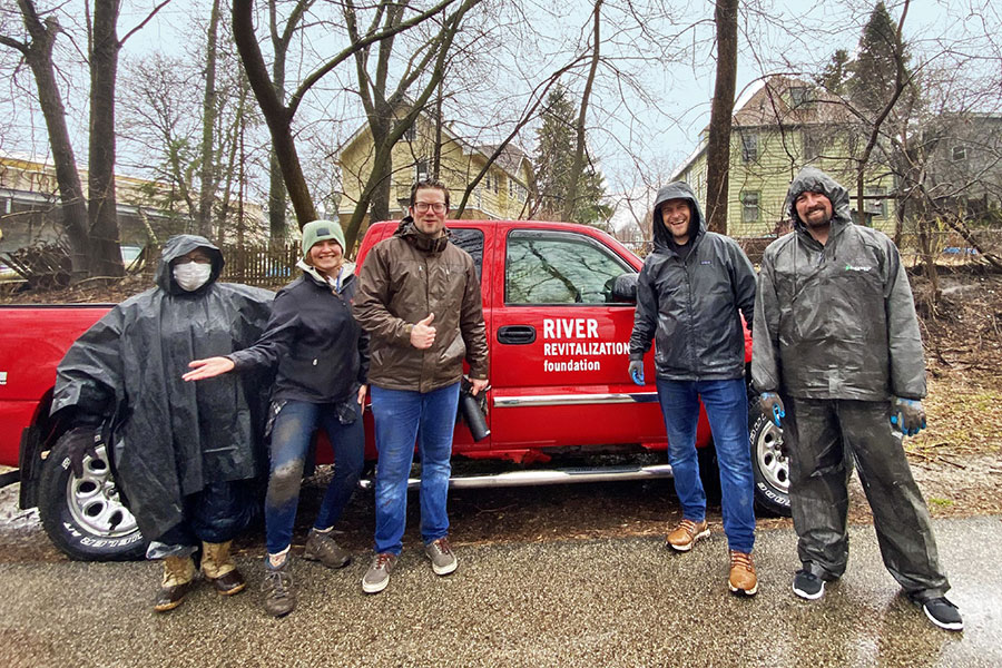GLR working with River Revitalization Foundation on Earth Day 2022